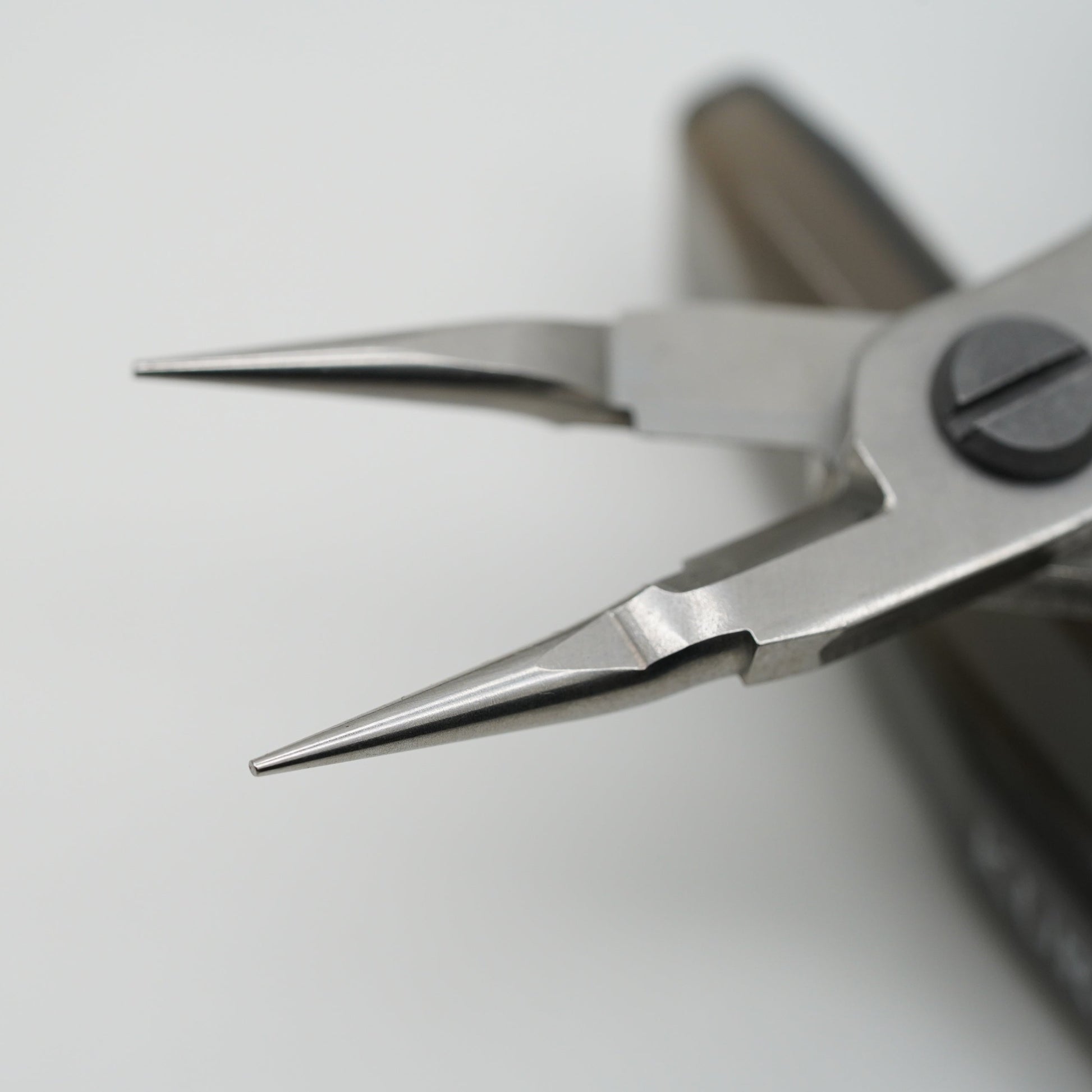 2 in 1 Jewelry Pliers, Multi-use, Flatten Wire Cutter, Round Nose Pliers,Made in Japan - onesika