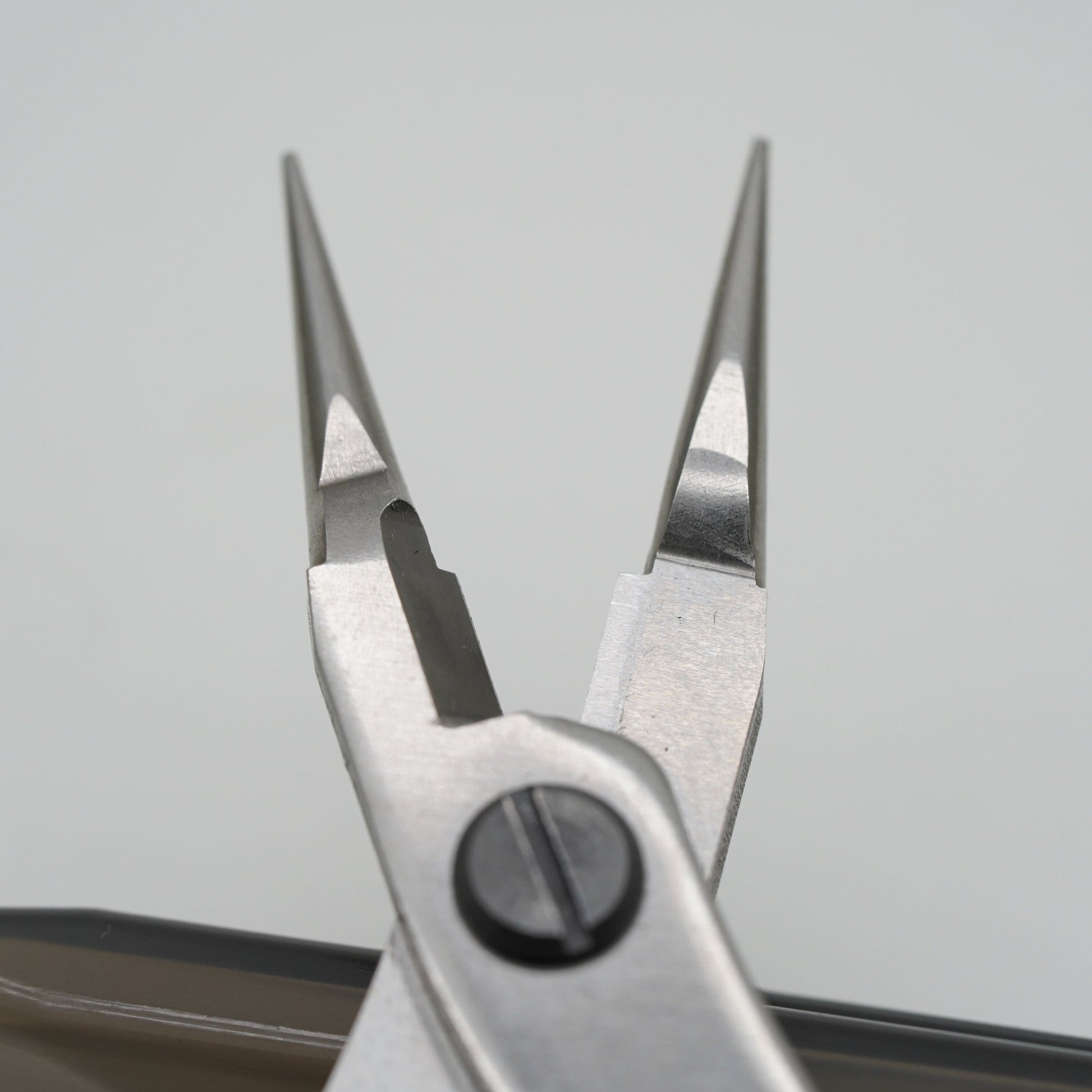 2 in 1 Jewelry Pliers, Multi-use, Flatten Wire Cutter, Round Nose Pliers,Made in Japan - onesika