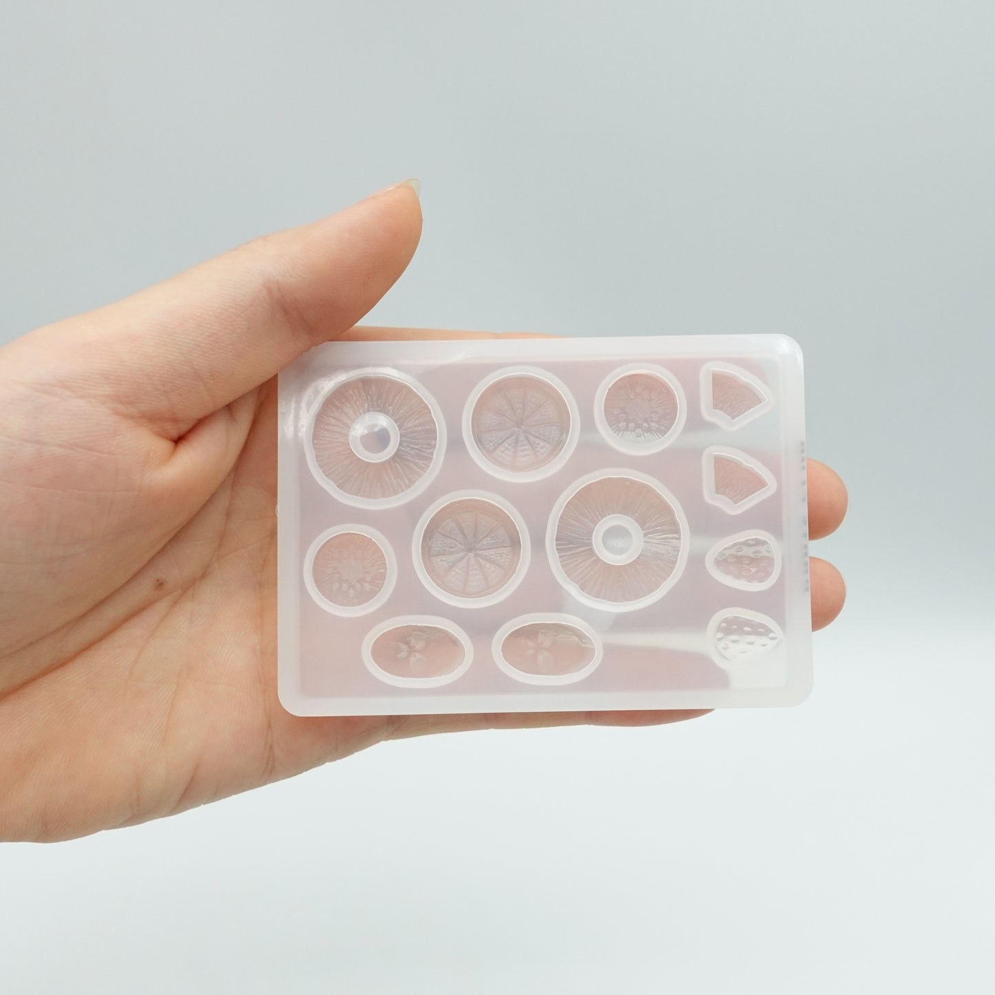 ONESIKA Fruit Slice Silicone Mold – Resin Crafts, UV Resin, Polymer Clay